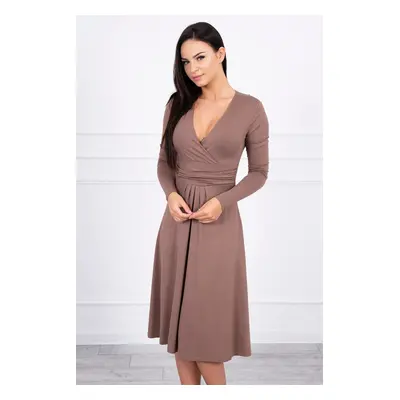 Dress cut below the bust, cappuccino with long sleeves