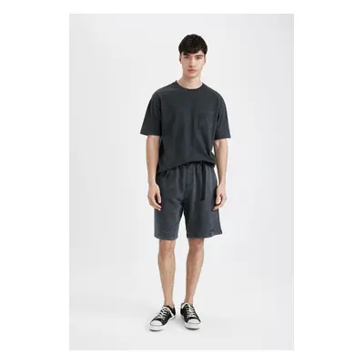 DEFACTO Oversize Wide Pattern Washed Faded Effect Pocket Straight Leg Shorts