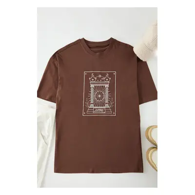 Trendyol Dark Brown Oversize/Wide Cut Embroidered 100% Cotton T-Shirt