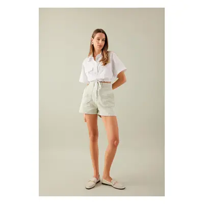 DEFACTO High Waist Double Leg Gabardine Shorts