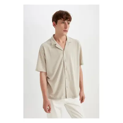 DEFACTO Regular Fit Open Collar Short Sleeve Shirt