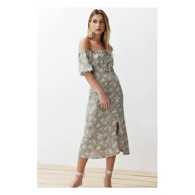 Trendyol Mint Printed Slit Carmen Collar Gathered Textured Stretch Knitted Maxi Dress