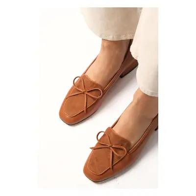 Mio Gusto Tilda Tan Color Flat Toe Short Heel Women's Shoes