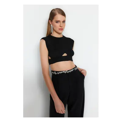 Trendyol Black Crop Knitwear Blouse with Window/Cut Out Detail