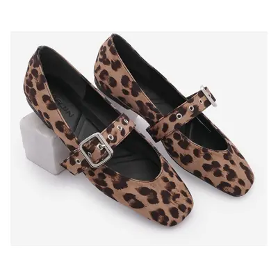 Marjin Women's Blunt Toe Buckle Banded Casual Flats Rives Leopard