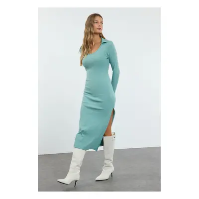 Trendyol Mint Plain Polo Neck Bodycone/Fitting Slit Detailed Midi Knitted Dress