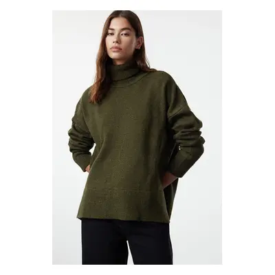 Trendyol Khaki Soft Texture Wide Pattern Knitwear Sweater