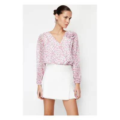 Trendyol Pink Crop Lined Rose Detailed Floral Chiffon Woven Blouse