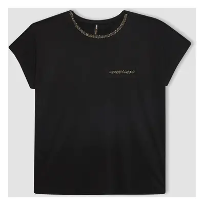 DEFACTO Crew Neck Short Sleeve T-Shirt