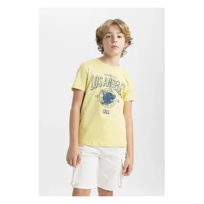 DEFACTO Boy&#39;s Crew Neck Printed Short Sleeve T-Shirt