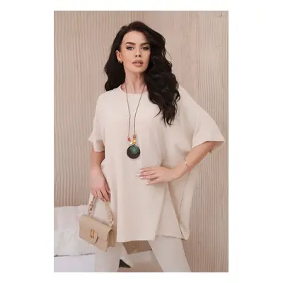 Włoski Oversized blouse with pendant beige