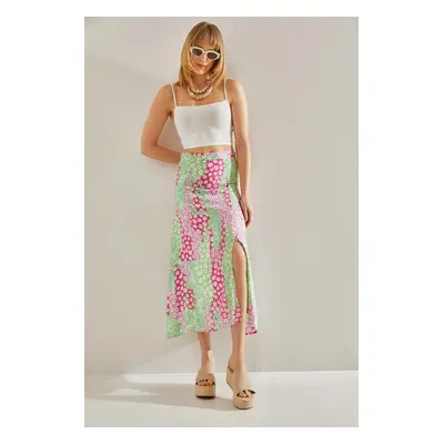 Bianco Lucci Women's Green-Pink Side Hidden Zipper Slit Floral Skirt