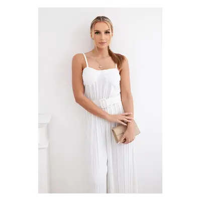 Włoski Pleated jumpsuit with straps ecru