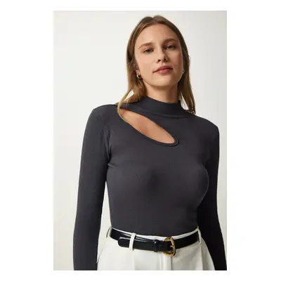 Happiness İstanbul Women's Anthracite Cut Out Detailed Ribbed Knitted Blouse