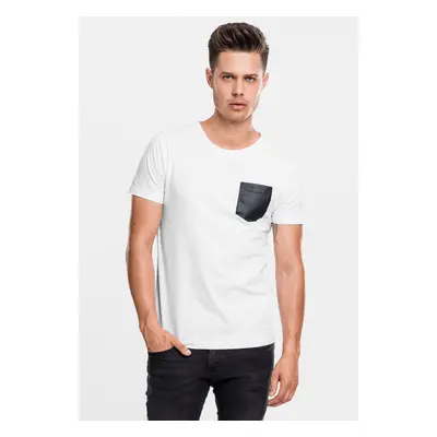 Pocket T-shirt made of synthetic leather wht/blk