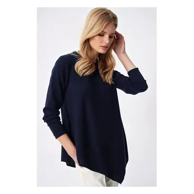 Trend Alaçatı Stili Women's Navy Blue Asymmetric Cut Tunic