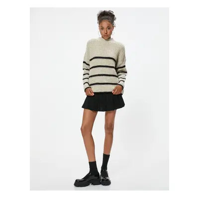 Koton KT - Crew Neck Knitwear Sweater Textured Stripe Pattern