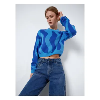 Blue women's patterned cropped sweater Noisy May Cosmic - Women