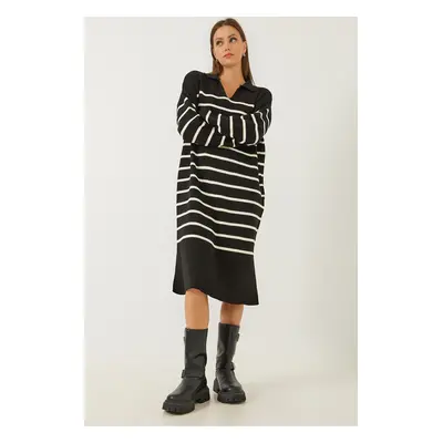 Bianco Lucci Women's V-Neck Striped Knitwear Dress with Side Slits