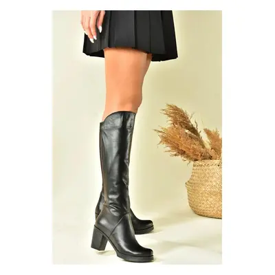 Fox Shoes Black Genuine Leather Women's Low Heeled Daily Boots