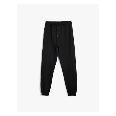 Koton Pocketed Waist Tied Three Thread Jogger Sweatpants