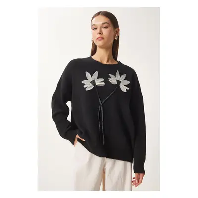 Happiness İstanbul Women's Black Floral Detailed Knitwear Sweater