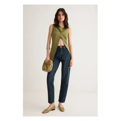 Trendyol Dark Blue High Waist Mom Jeans