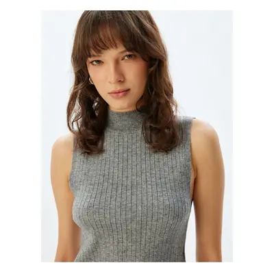 Koton Sleeveless Stand Collar Knitwear Sweater