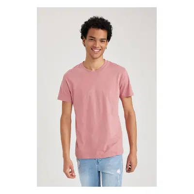 DEFACTO Slim Fit Crew Neck Basic T-Shirt