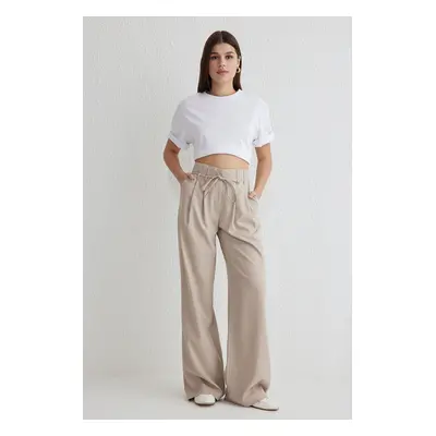 Trendyol Beige Belted Wide Leg/Wide Leg Woven Trousers