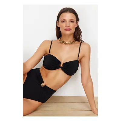 Trendyol Black Strapless Premium Accessories Bikini Top