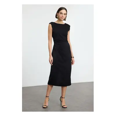 Trendyol Black Straight Cut Padded Woven Dress