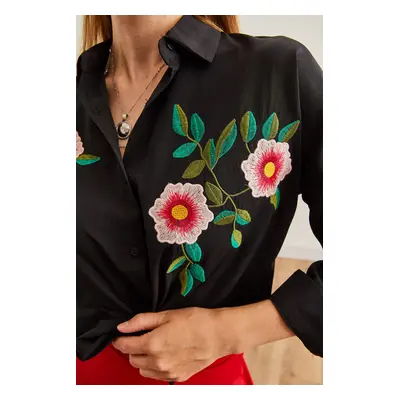 Olalook Women's Azalea Black Embroidery Detailed Oversize Woven Shirt