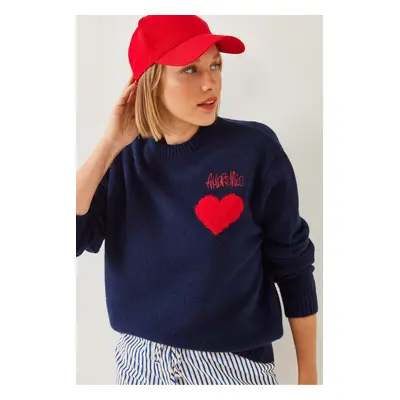 Bianco Lucci Women's Crew Neck Heart Embroidered Knitwear Sweater