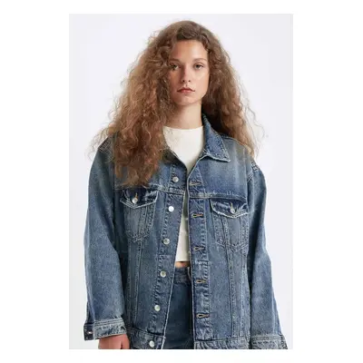 DEFACTO Oversize Wide Molded Buttoned Jean Jacket