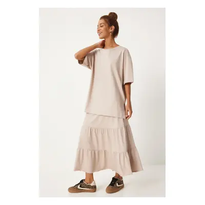 Happiness İstanbul Women's Beige Oversize T-Shirt Flounce Knitted Skirt Set