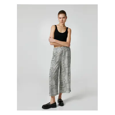 Koton Wide Leg Relaxed Cut Trousers Geometric Patterned Elastic Waist Viscose Fabric Blended