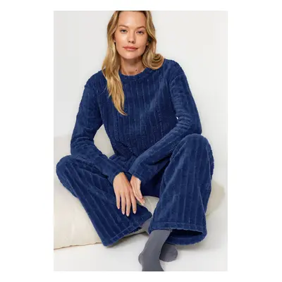 Trendyol Navy Blue Wellsoft Winter Knitted Pajama Set