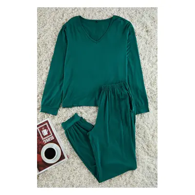 Trendyol Emerald Green V-Neck Pocket Detailed Knitted Pajama Set