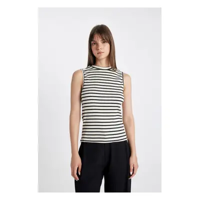 DEFACTO Crew Neck Sleeveless Cotton Striped Bodysuit/Undershirt