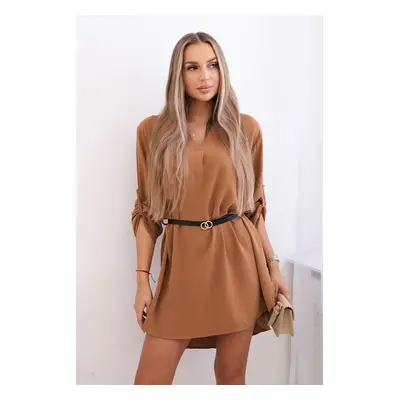 Kesi Włoski Dress with longer back and belt camel