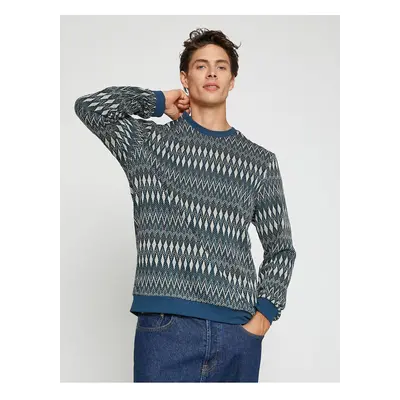 Koton Patterned Knitwear Sweater Crew Neck