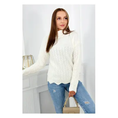 Sweater with decorative ruffle ecru