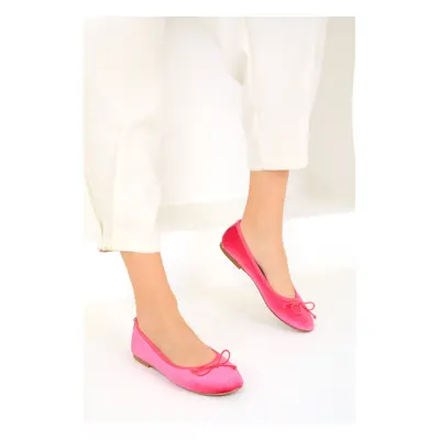 Soho Fuchsia Velvet Women's Flat Shoes