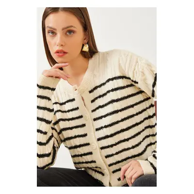 Bianco Lucci Women's Striped Hair Knitted Sweater Cardigan