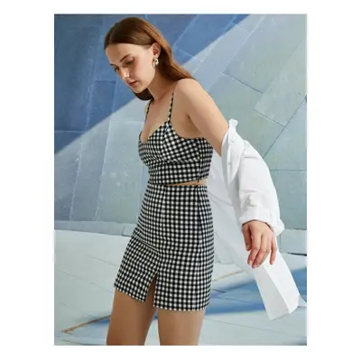 Koton Checkered Thin Straps Crop Top