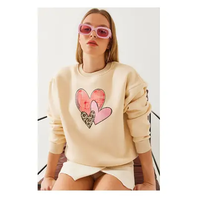 Bianco Lucci Women's Heart Printed Sweatshirt MBHS017