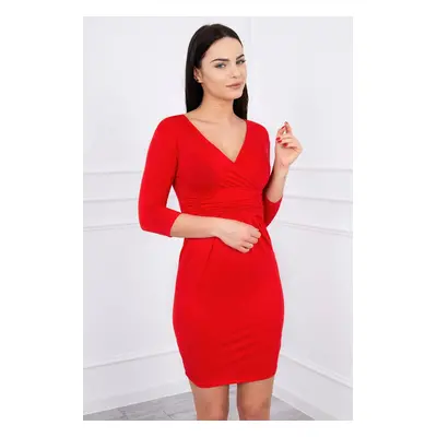 Fitted dress with a cut-out under the bust red