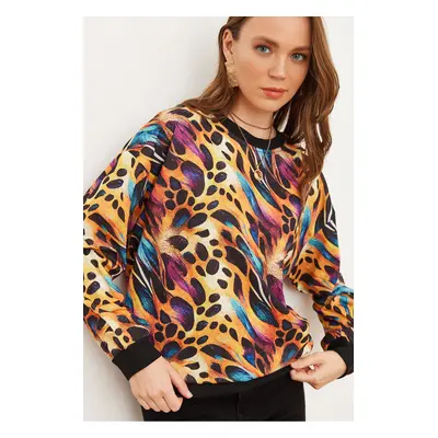 Olalook Women's Colorful Leopard Basic Soft Texture Casual Sweatshirt