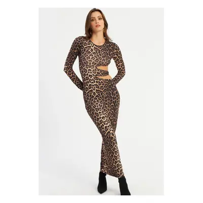 Cool & Sexy Women's Camel-Black Low-Cut Leopard Maxi New Year's Dress LIK9